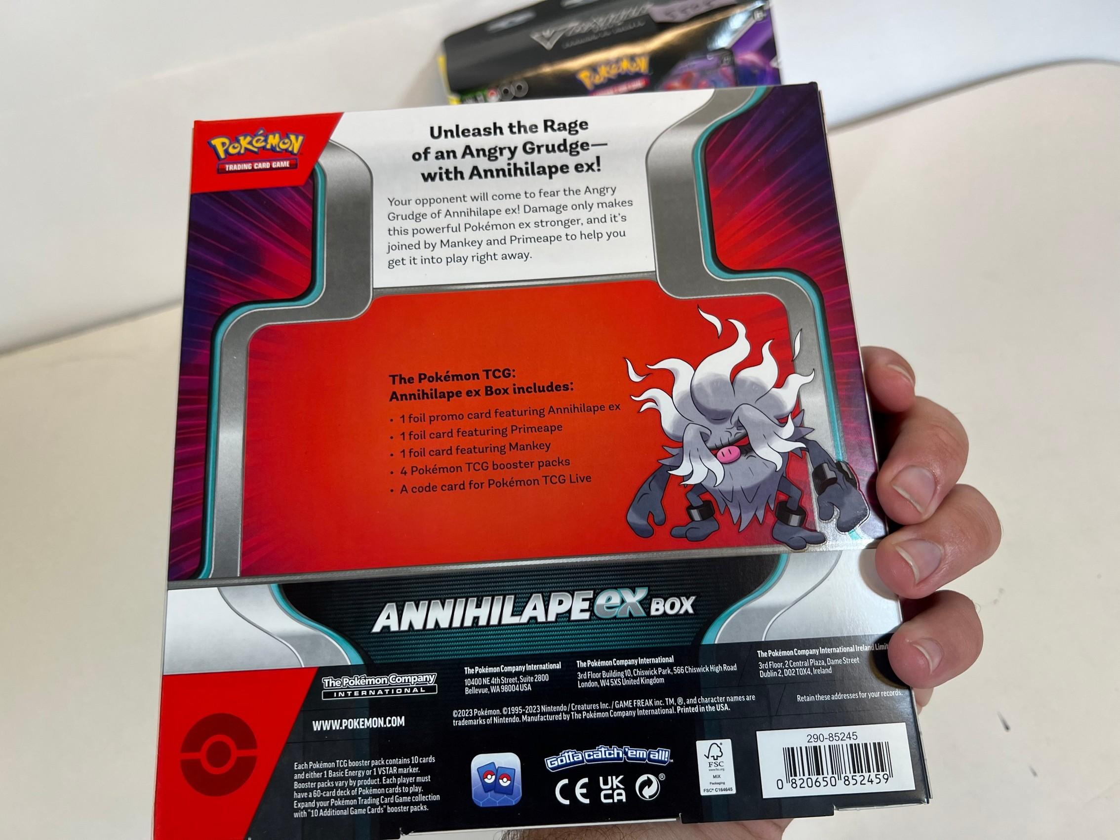 POKEMON TCG ANNIHLAPE EX BOX AND POKEMON TCG V BATTLE BUNDLE BOX ZERAORA VS