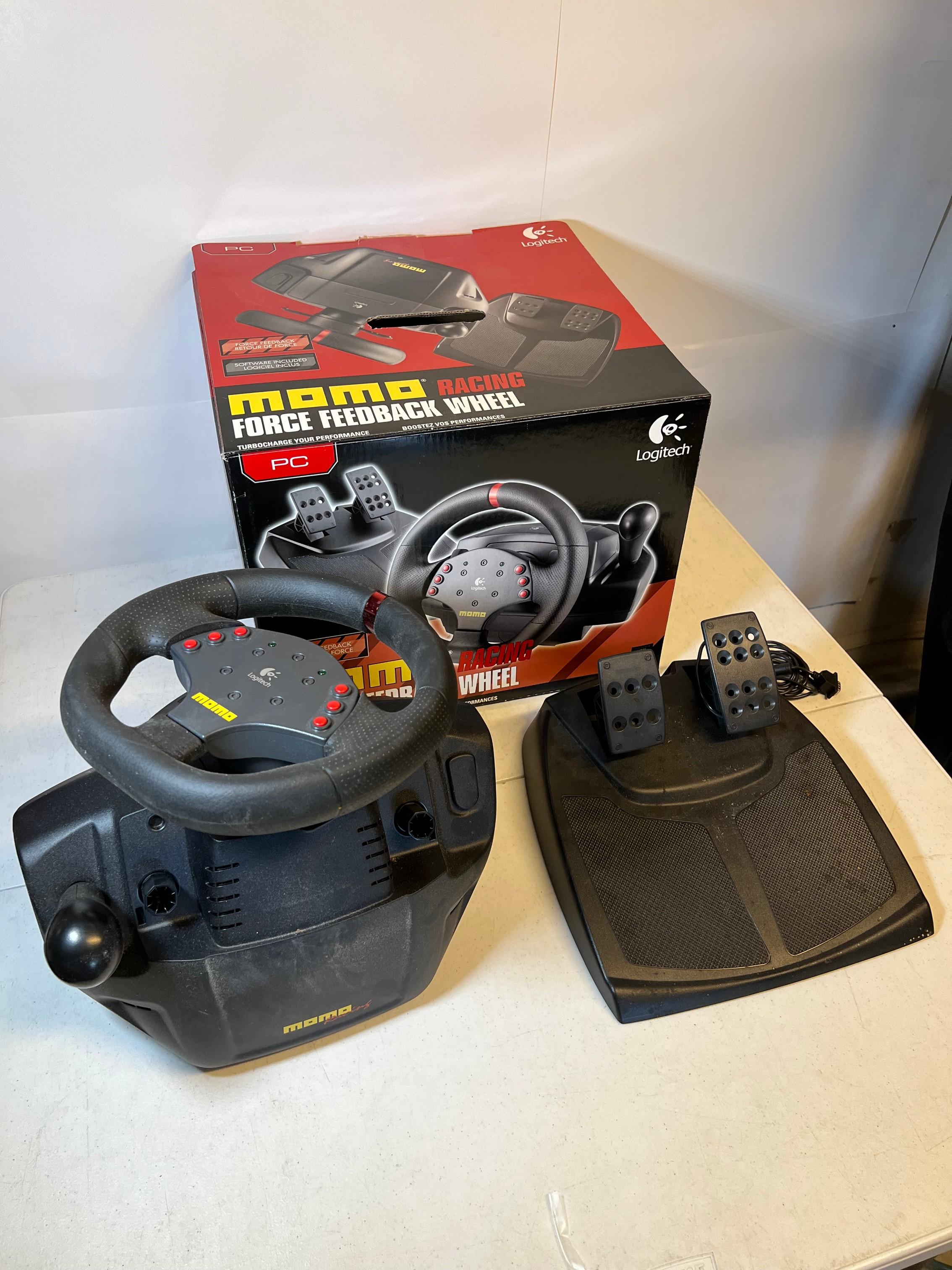 MOMO RACING FORCE FEEDBACK WHEEL LOGITECH