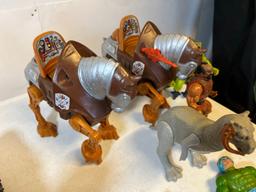 LOT - MISC ACTION FIGUES