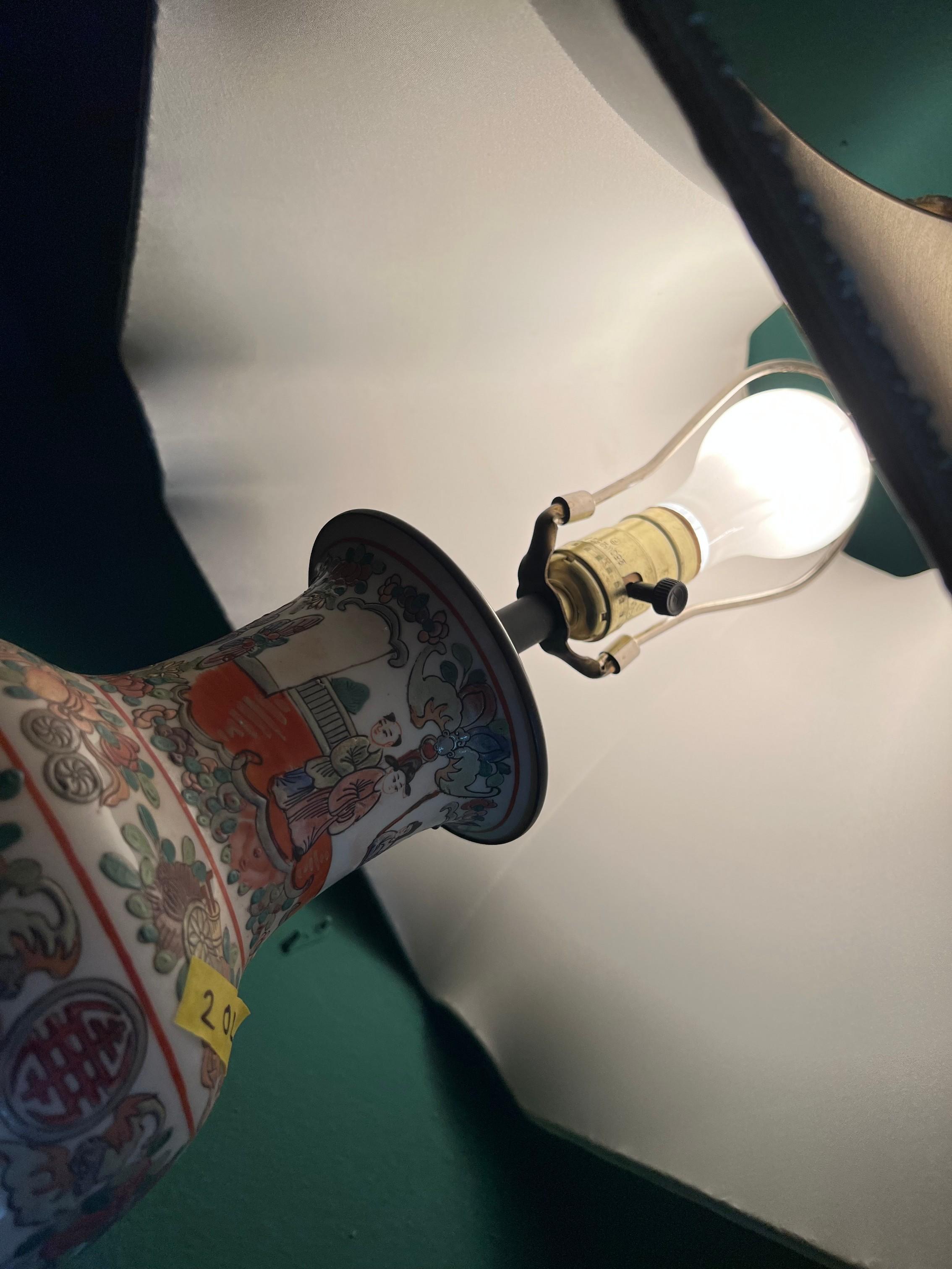 ORIENTAL TABLE LAMP - CERAMIC BASE