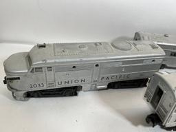 LIONEL UNION PACIFIC TRAINSS -
