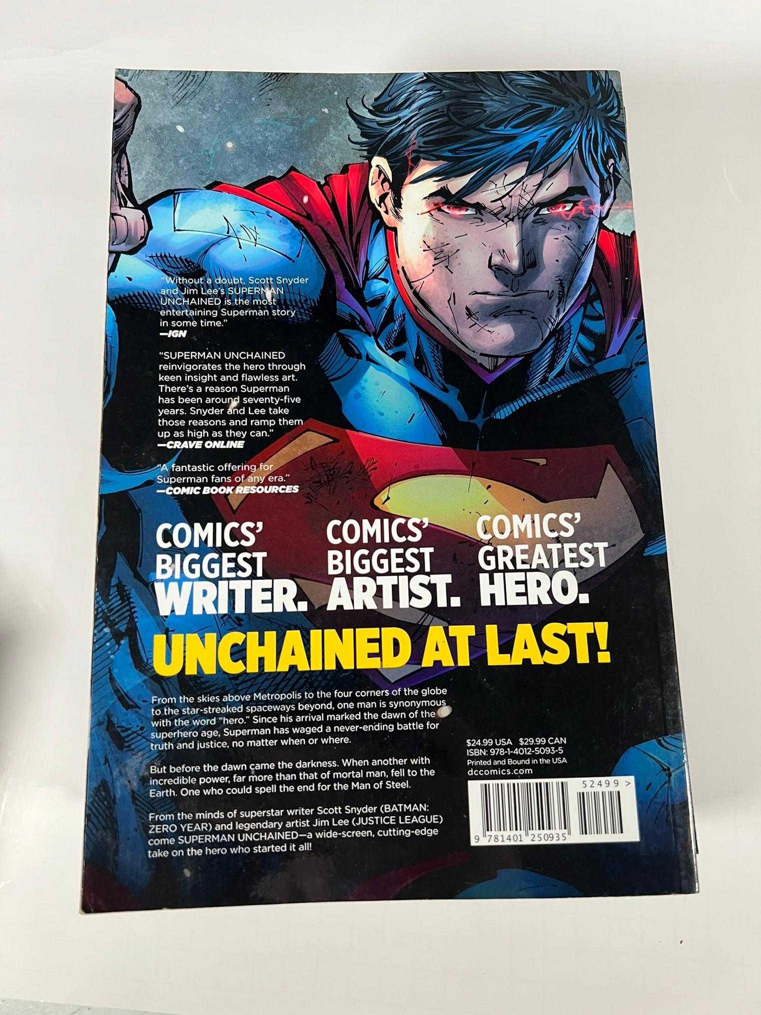 SUPERMAN UNCHAINED - GRAPHIC NOVEL
