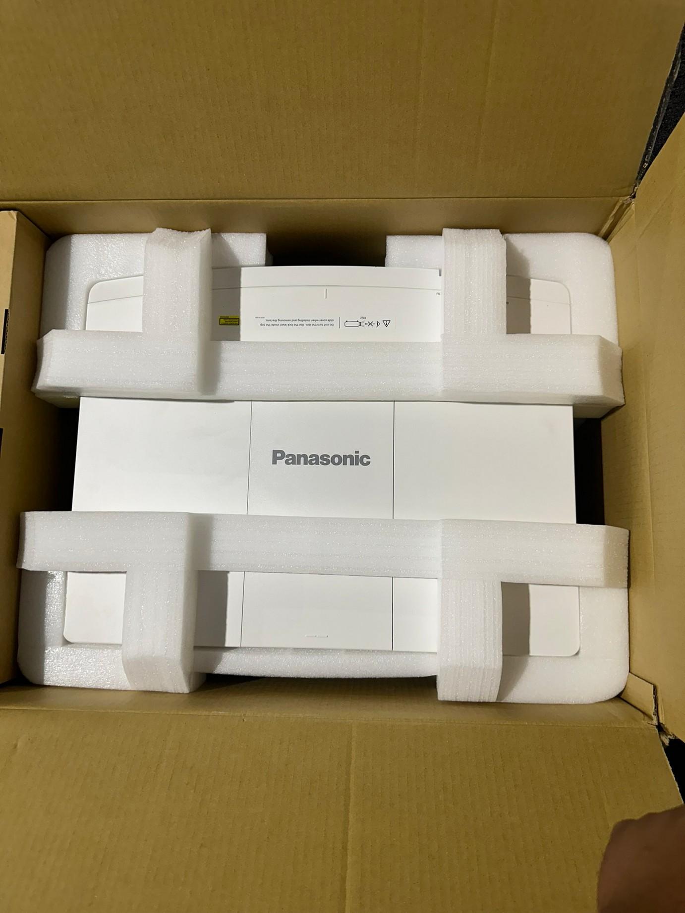 PANASONIC LCD PROJECTOR - #PT-MZ680WU7 (NEVER INSTALLED, IN ORIGINAL BOX)