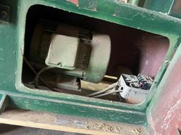 C.W.M.I WOOD MACHINERY COMPANY PLANER