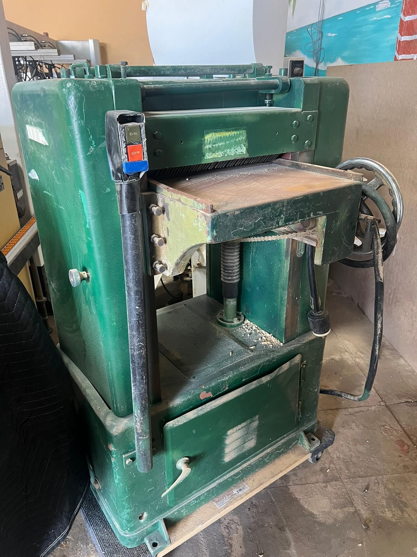 C.W.M.I WOOD MACHINERY COMPANY PLANER