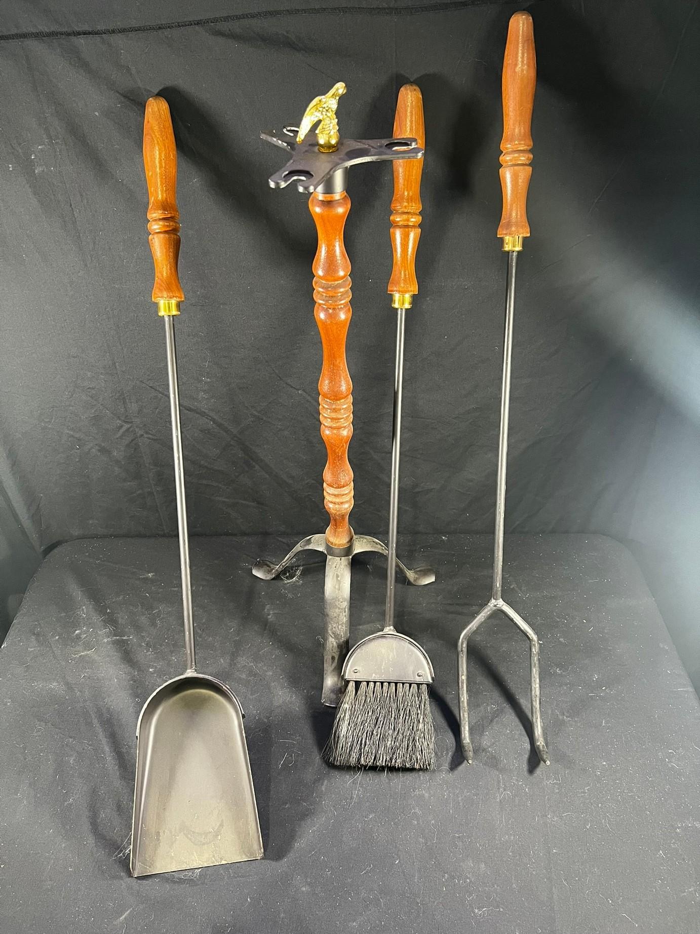 FIREPLACE SET - VINTAGE