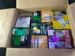 LOT - ASSORTED LIGHT BULBS