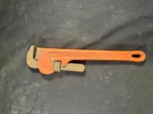 PIPE WRENCH
