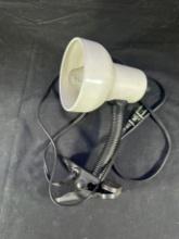 CLIP-ON LAMP