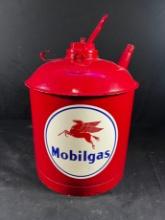 MOBILGAS CAN - VINTAGE