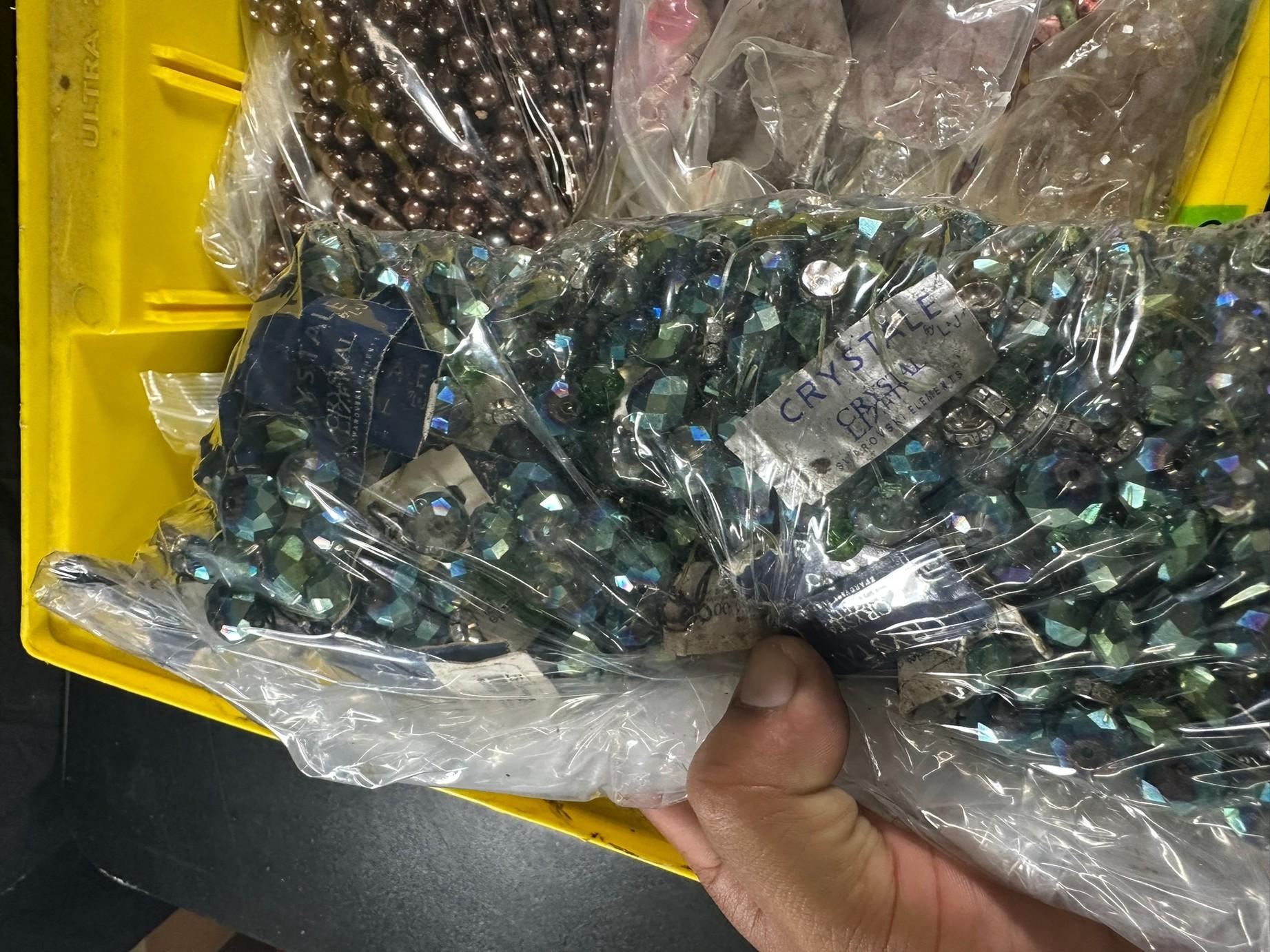 LOT - ASSORTED NECKLACES, ETC