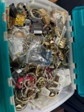 LOT - LARGE TOTE OF ASSORTED BRACLETS - TOTE INCLUDED