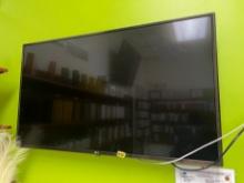 LG 43" FLATSCREEN TELEVISION - WITH WALL MOUNT