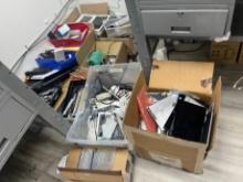 LARGE LOT - ASSORTED PARTS ONLY APPLE PRODUCTS, IPHONES, IPADS, SAMSUNG PRO