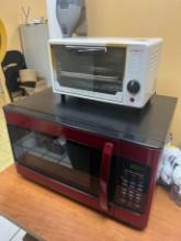 (1) HAMILTON BEACH MICROWAVE 1000W (1) SANKEY TOASTER