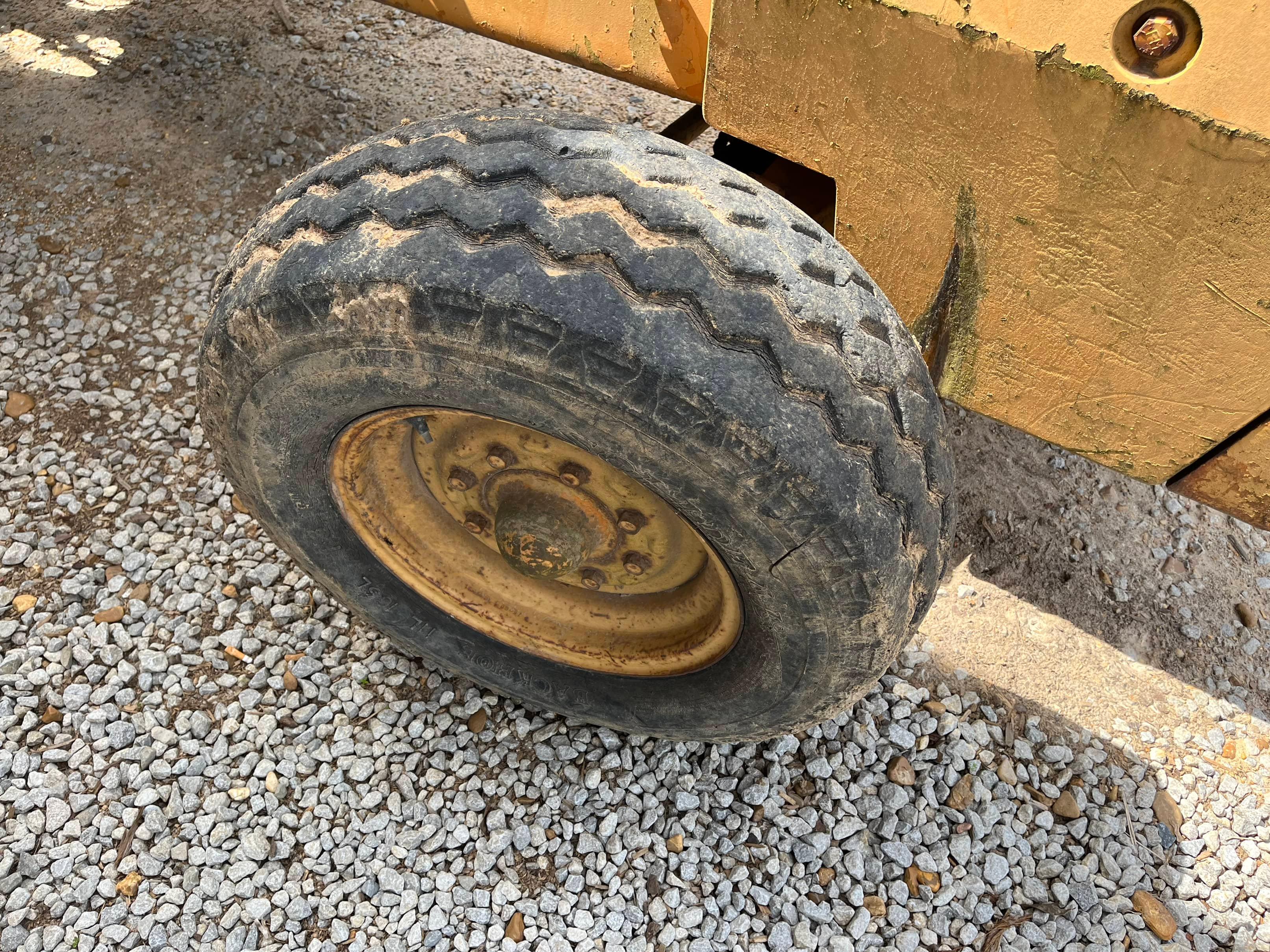 Case 586D Forklift