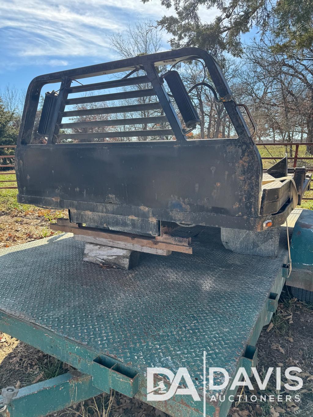 CANNONBALL HAY BED
