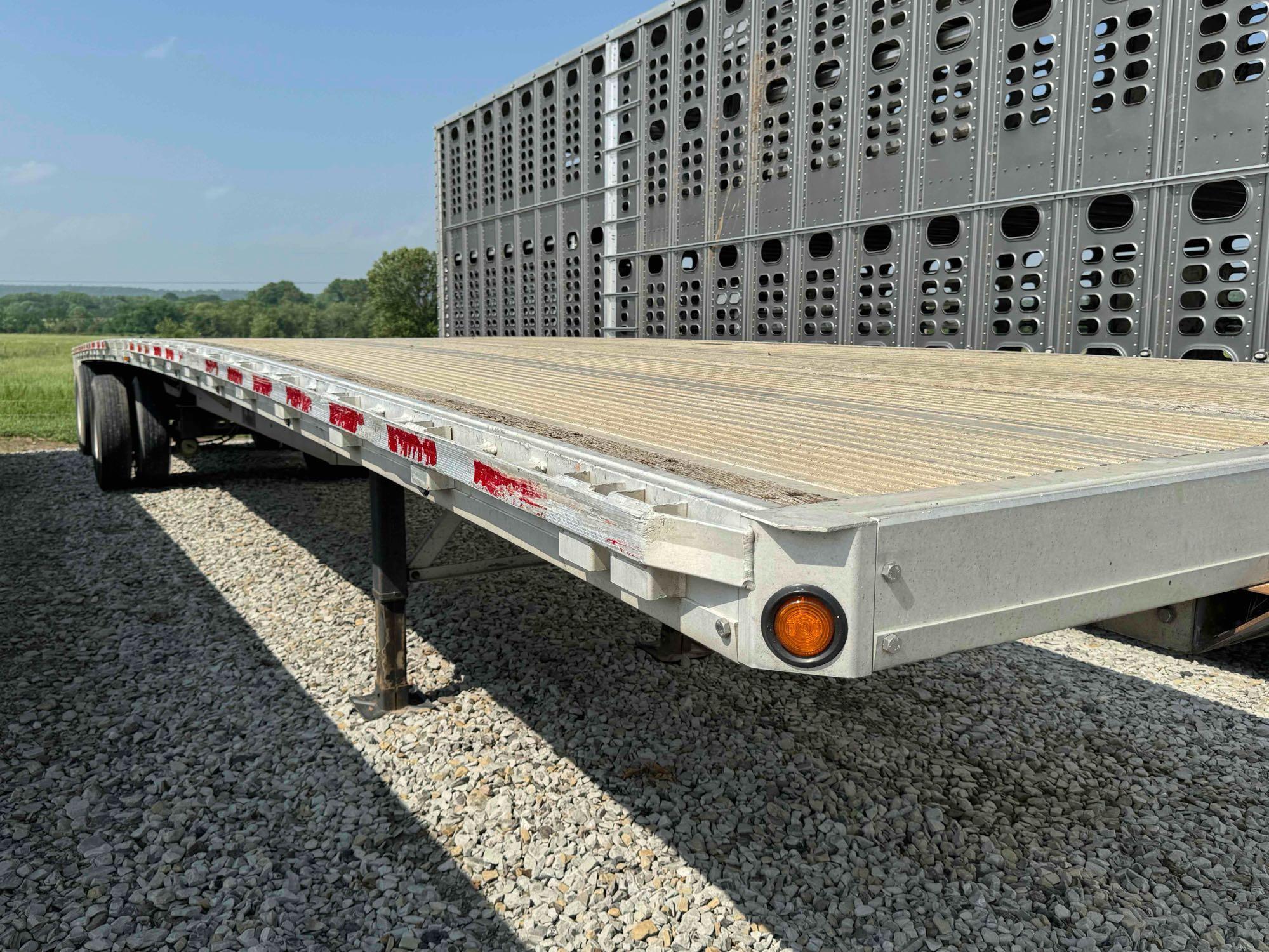 2004 Big Bubba by Reitnouer 48' Flat bed Trailer