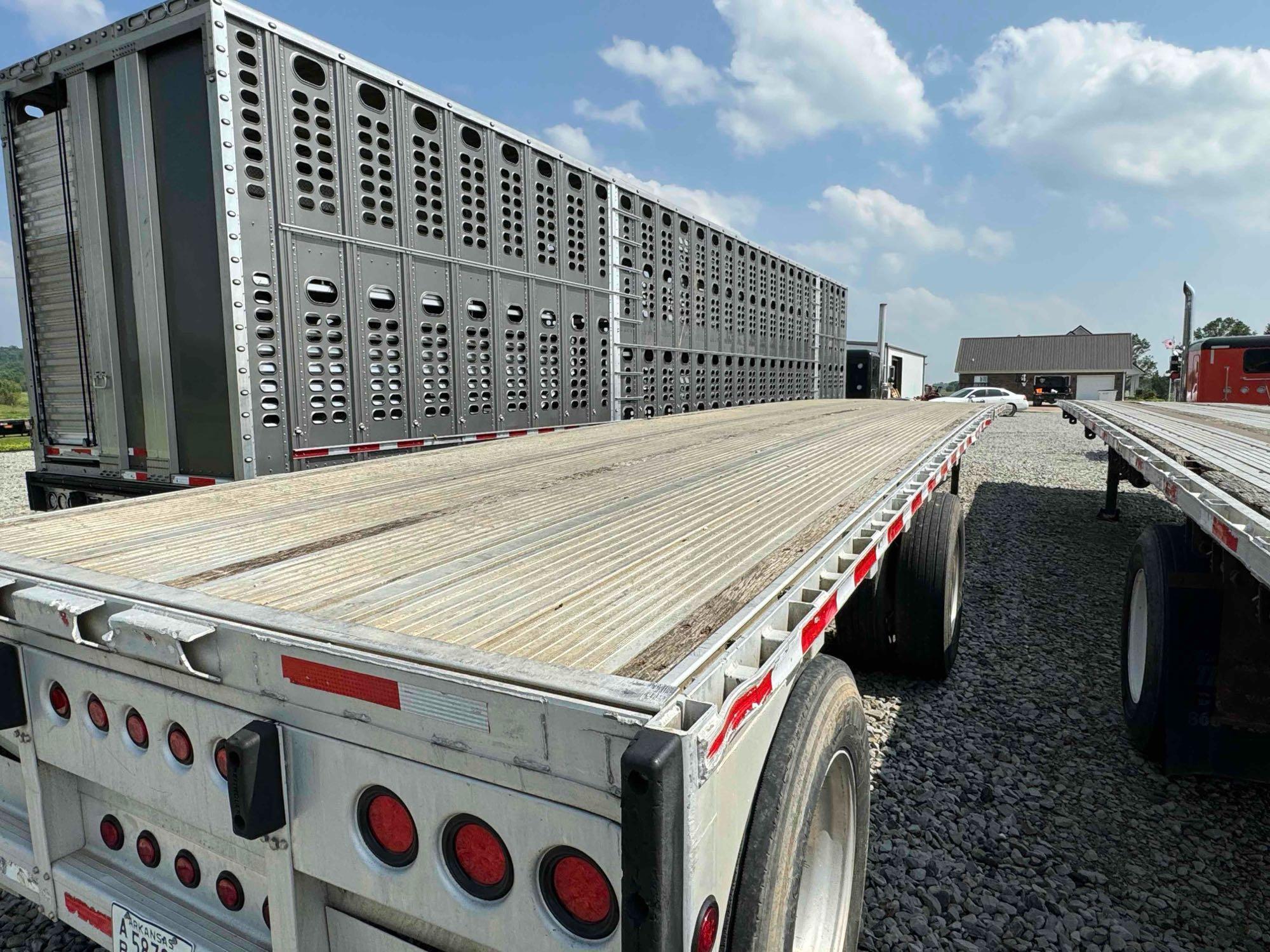 2004 Big Bubba by Reitnouer 48' Flat bed Trailer