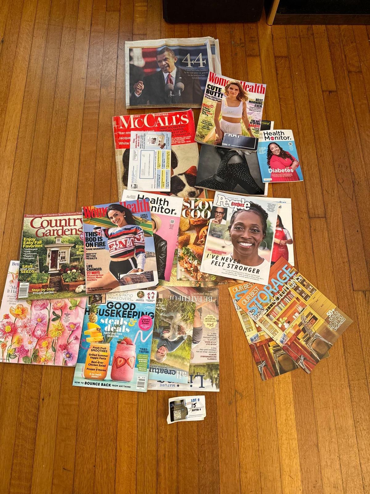 Assorted magazines