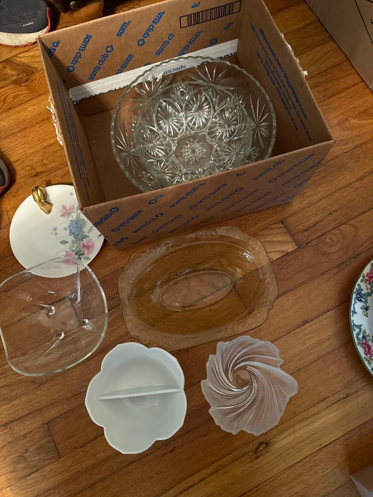 Glass serving plates/ bowels