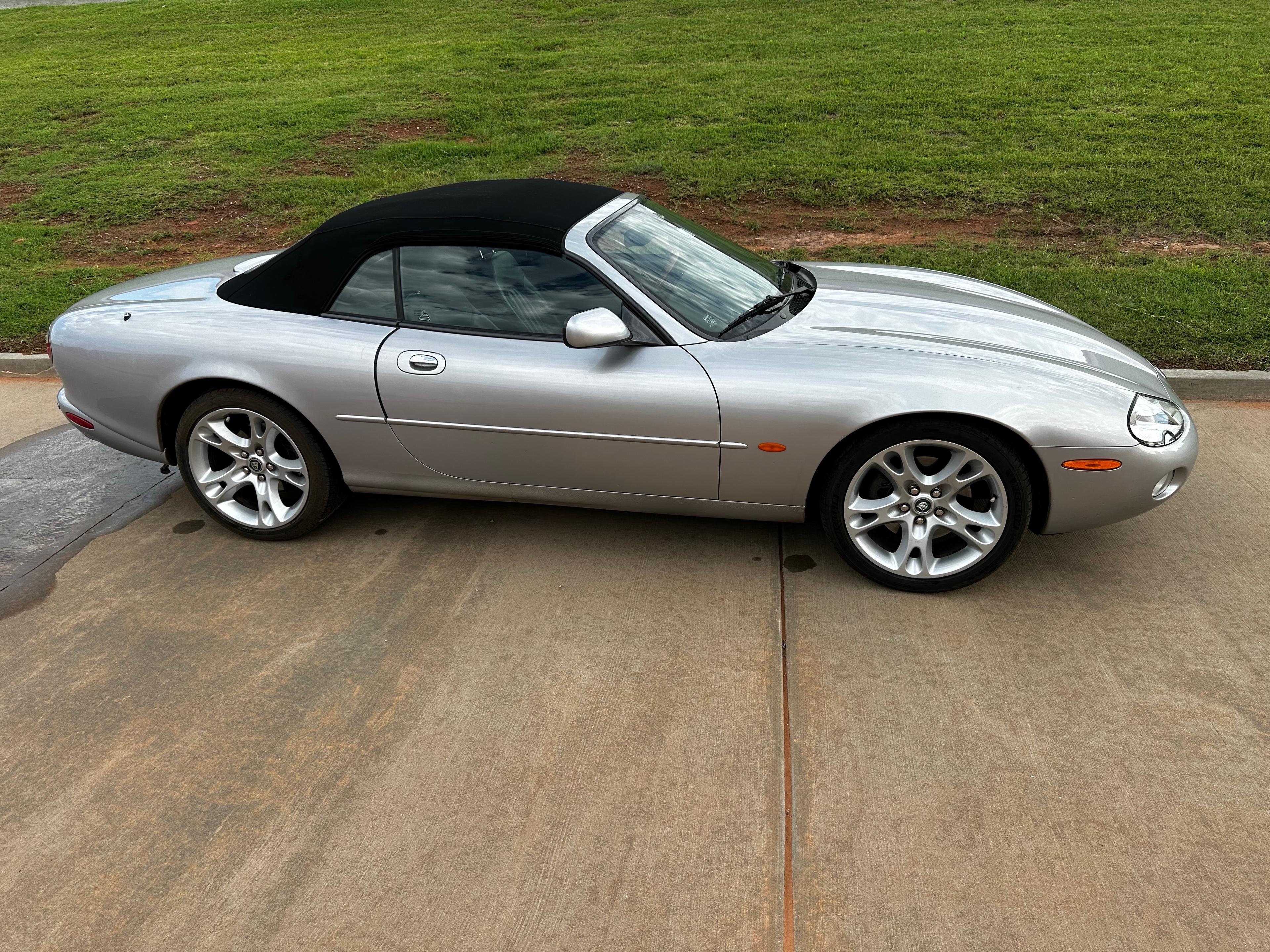 2003 Jaguar XK8