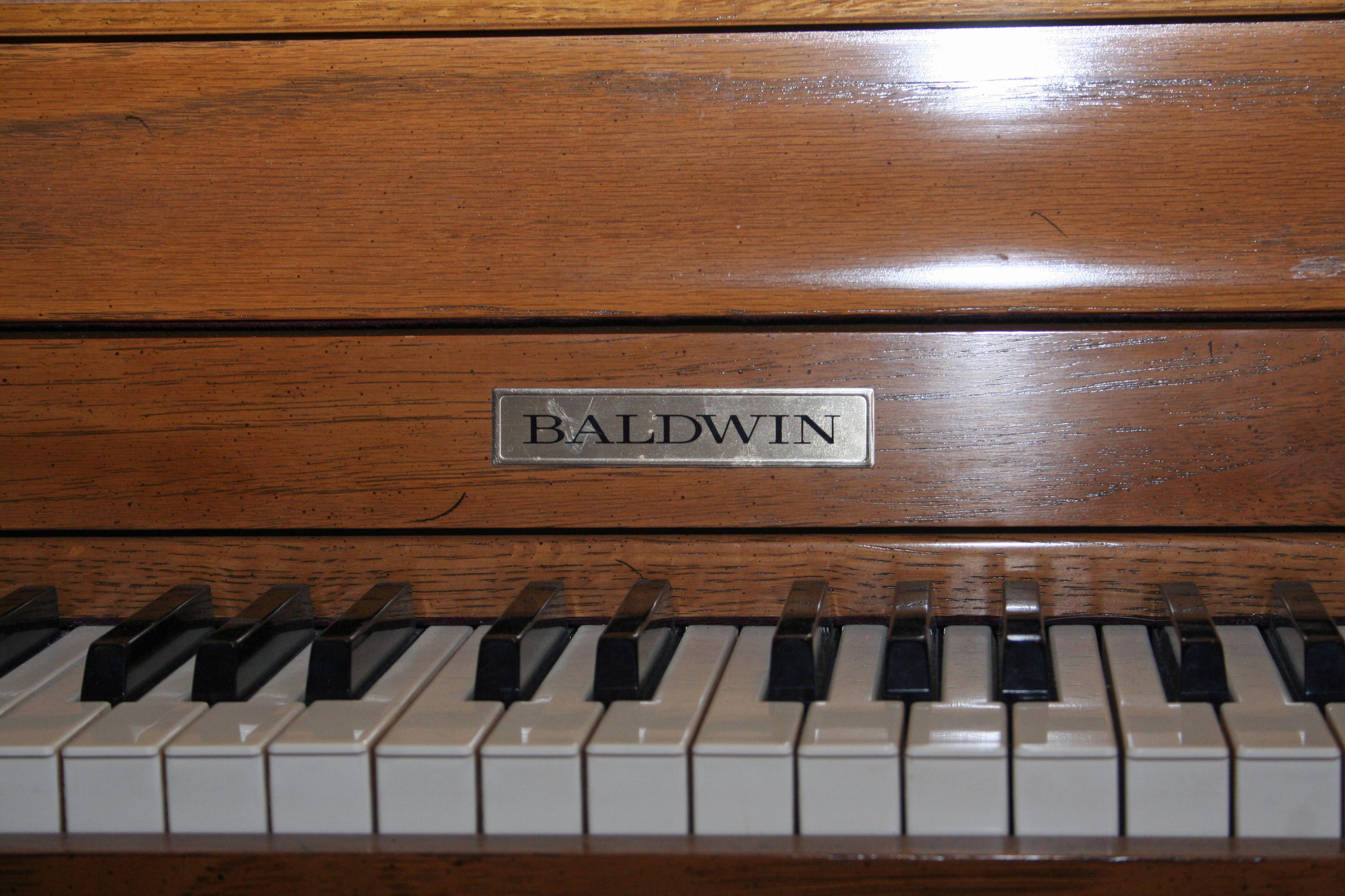 Baldwin Upright Piano with Bench and Lamp
