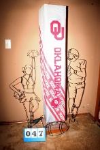 OU Sooner Lamp with Signage
