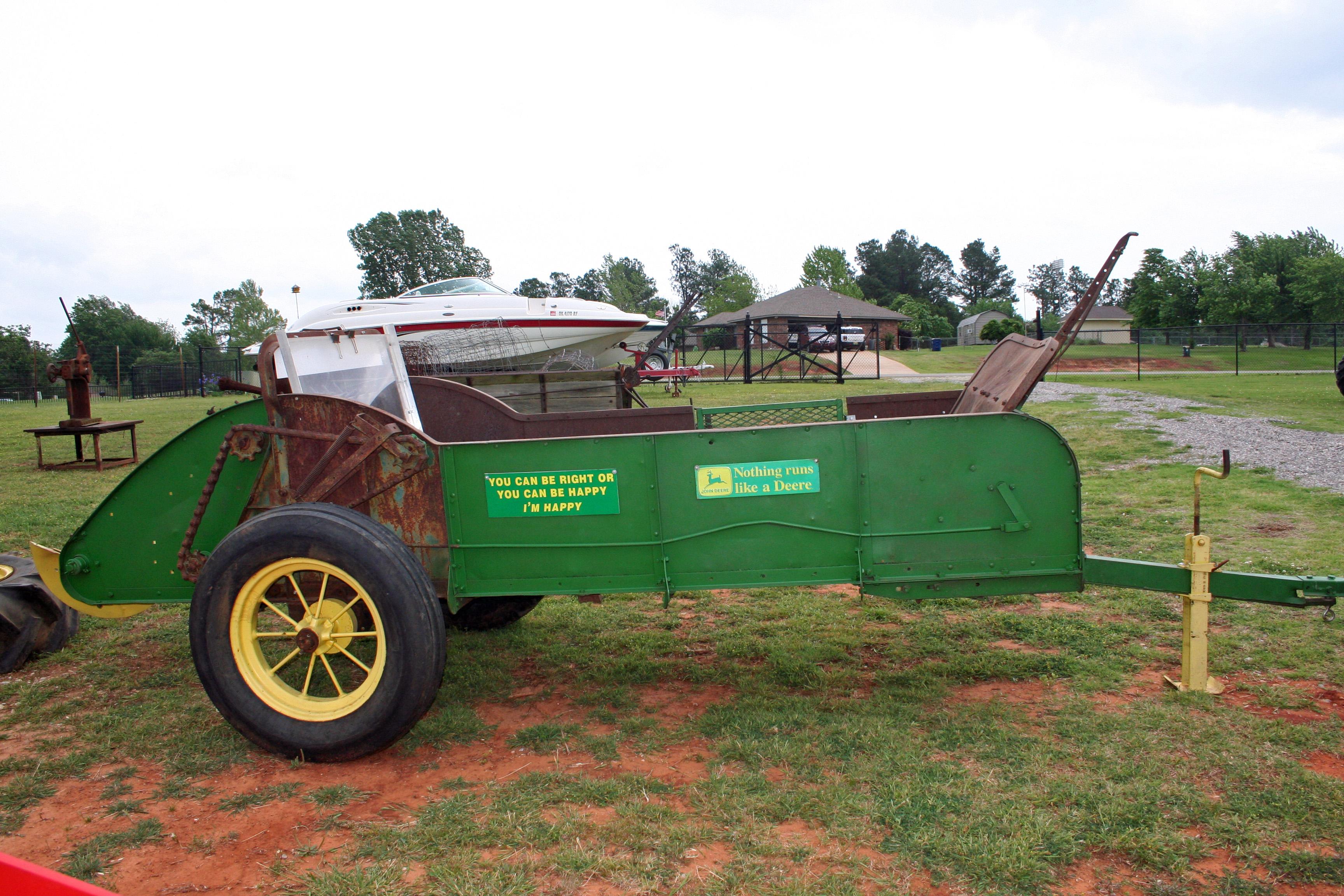 John Deere Model H Series 50 Manure Spreader