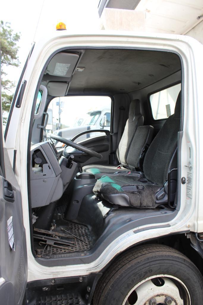 2015 ISUZU NQR DIESEL TRUCK