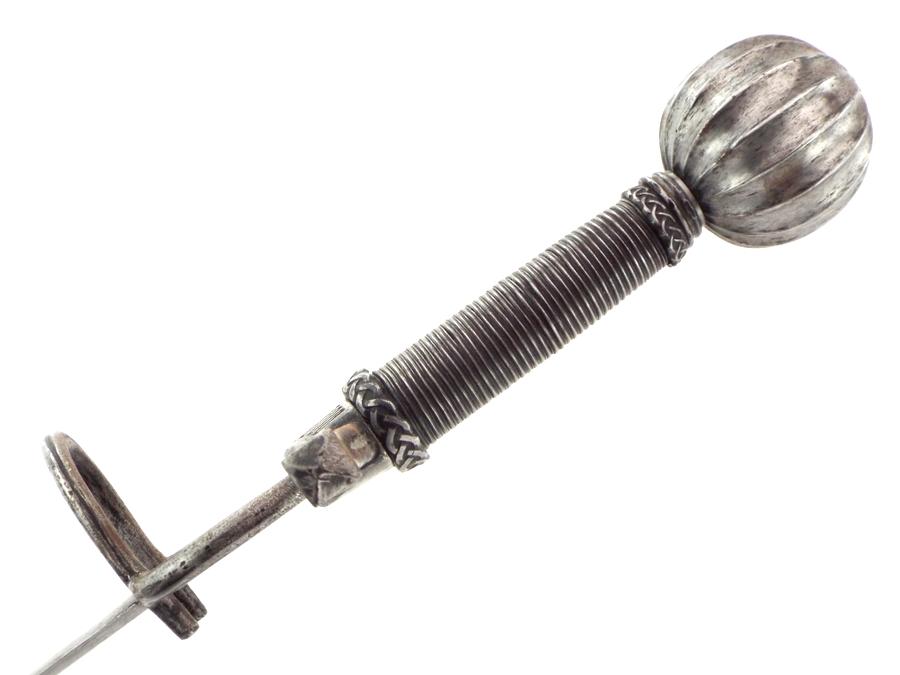 Fantastic Quality 17th C. Irish Or Scottish Broadsword Rapier With Celtic Style Decorations, Strong