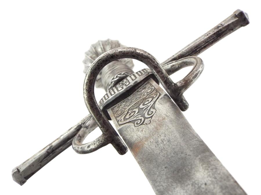 Fantastic Quality 17th C. Irish Or Scottish Broadsword Rapier With Celtic Style Decorations, Strong