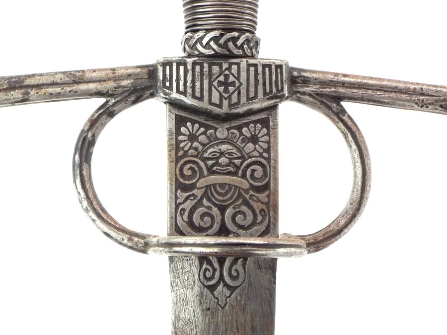 Fantastic Quality 17th C. Irish Or Scottish Broadsword Rapier With Celtic Style Decorations, Strong