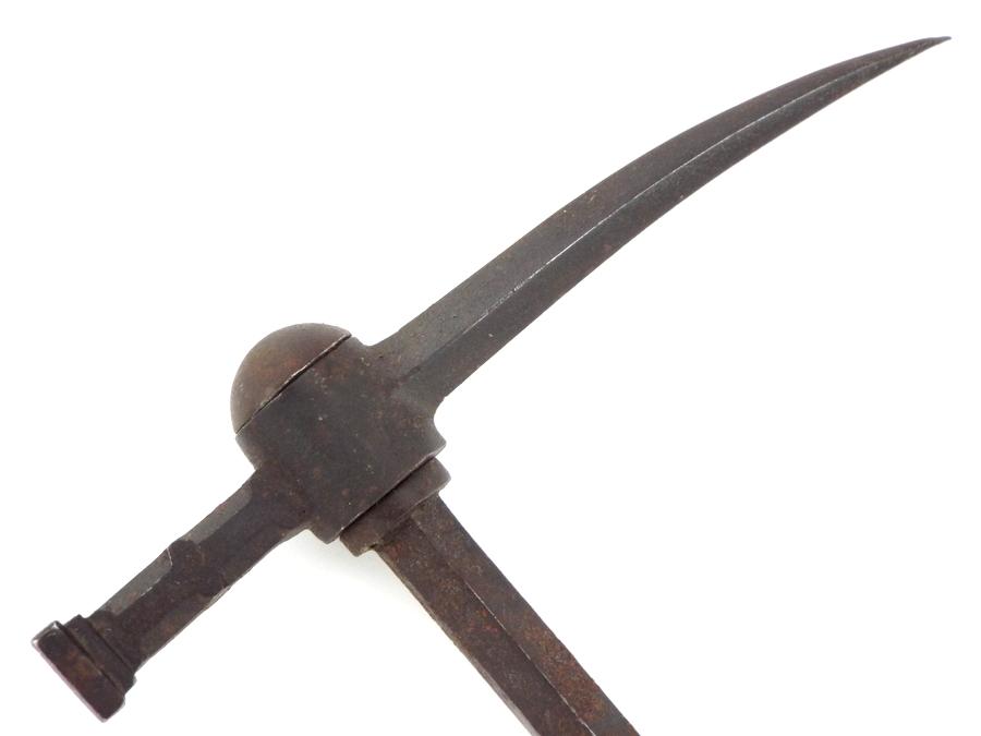 Restrained But Deadly And Very Combat-worthy 16th-17th C. German, Polish Or Hungarian War Hammer Bat