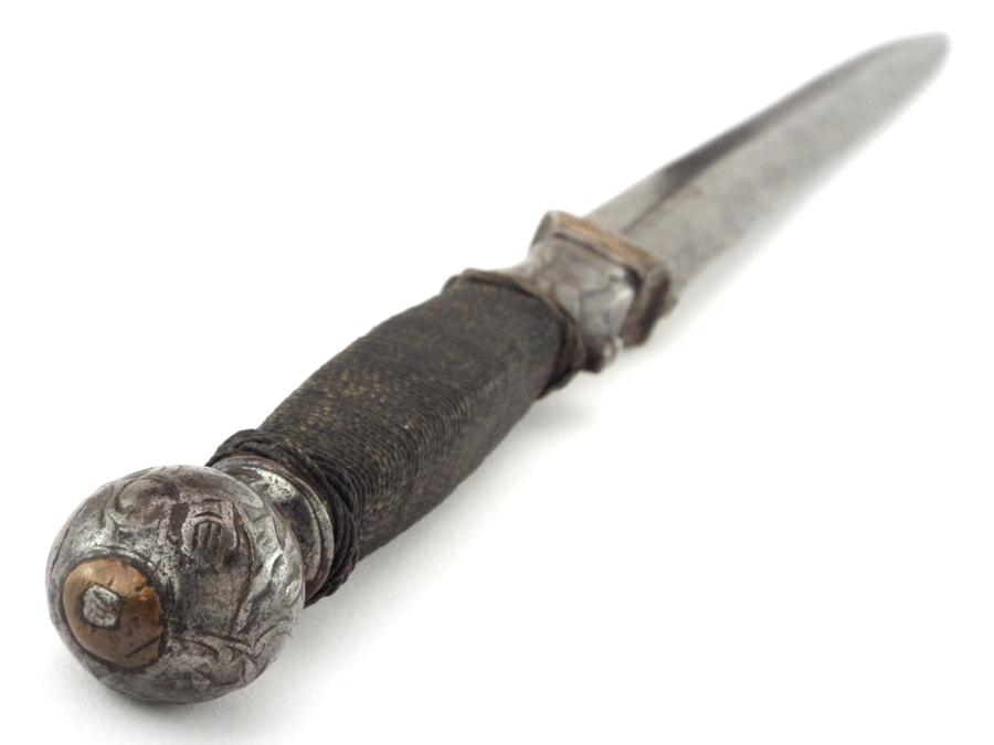 Unusual 17th-early 18th C. French Or English Gentleman's Dagger Dirk Fighting Knife With Chiseled St