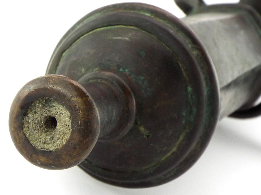 Very Good 17th-18th C. Portuguese Lantaka Bronze Naval Cannon.