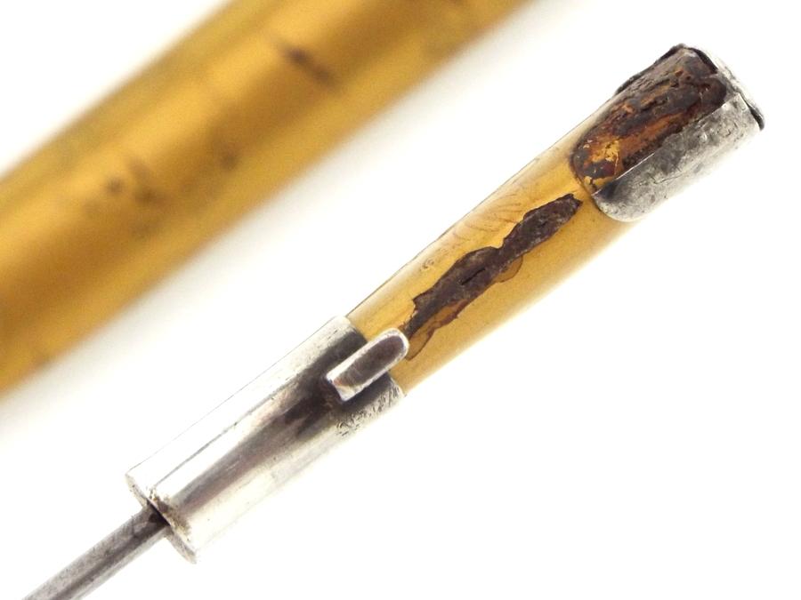 Japanese Geisha Ladies Knife With Silver Fittings. Mounted In Gold Lacquered Handle And Scabbard Wit