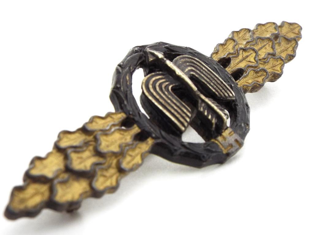 German Wwii Luftwaffe Night Fighter Clasp In Gold