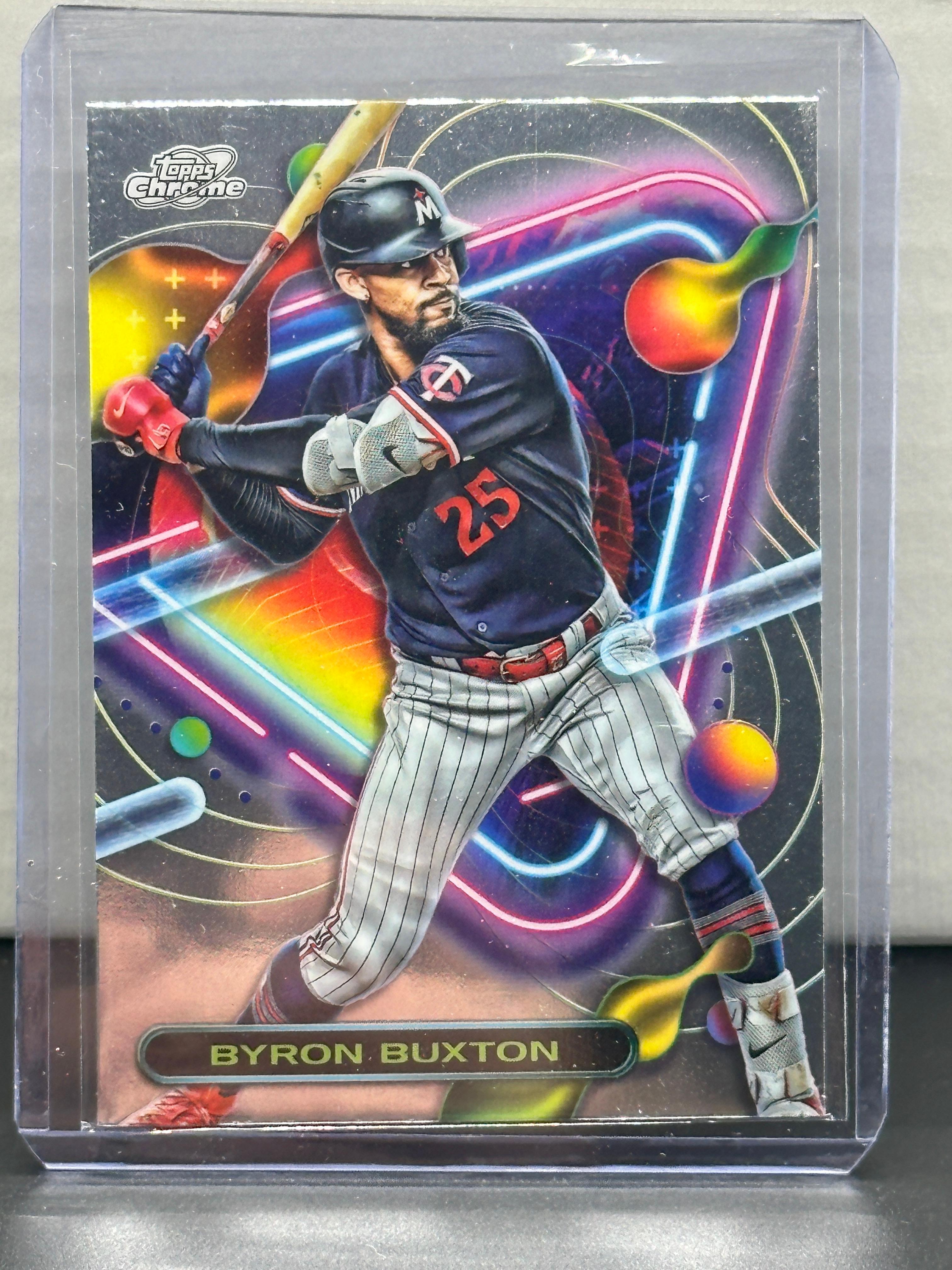 Byron Buxton 2023 Topps Chrome Cosmic #13