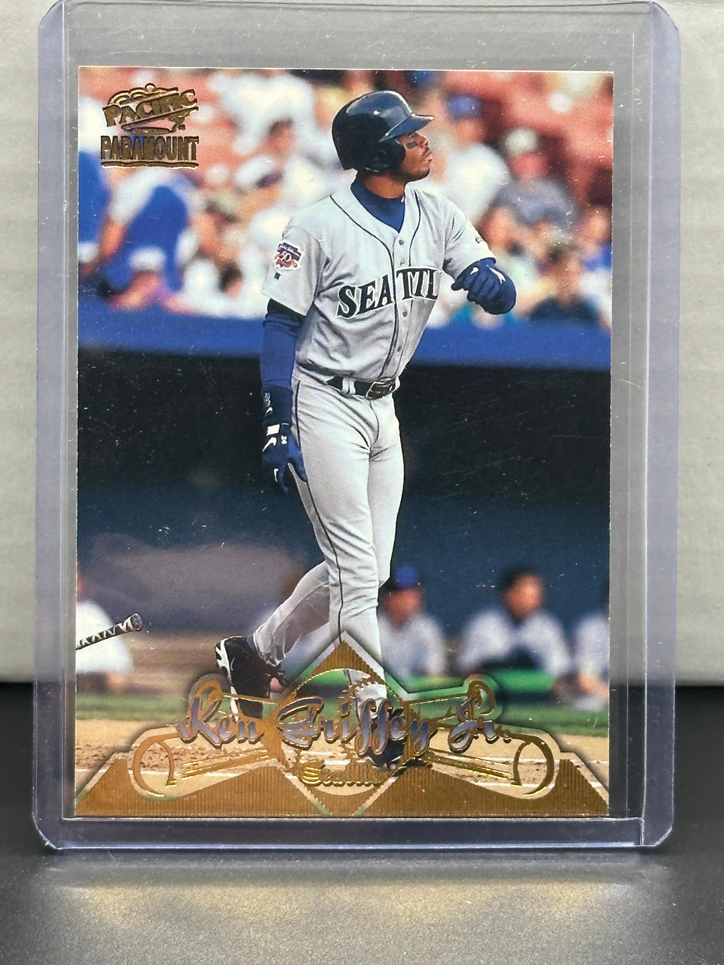 Ken Griffey Jr. 1998 Pacific Crown Paramount #87