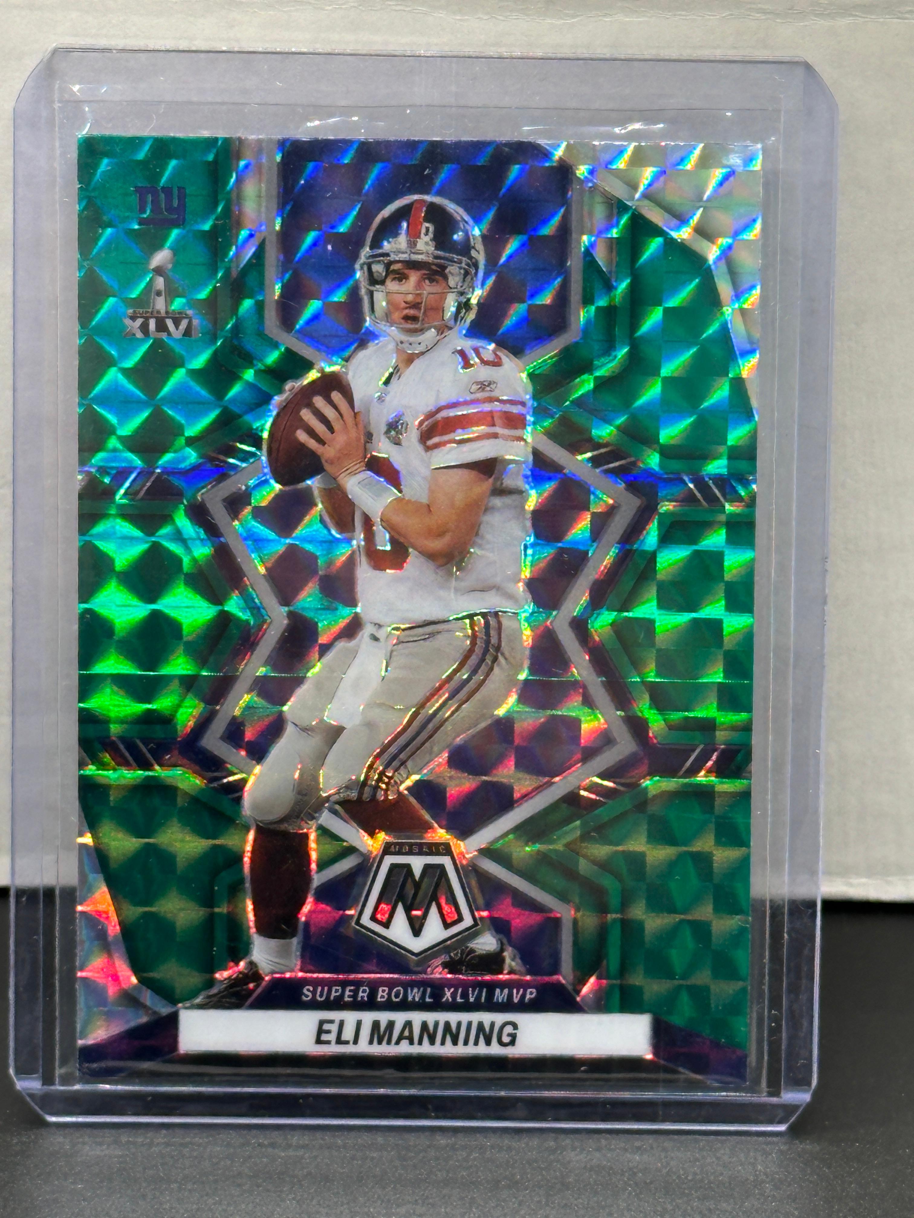 Eli Manning 2022 Panini Mosaic Green Mosaic Prizm Parallel #300