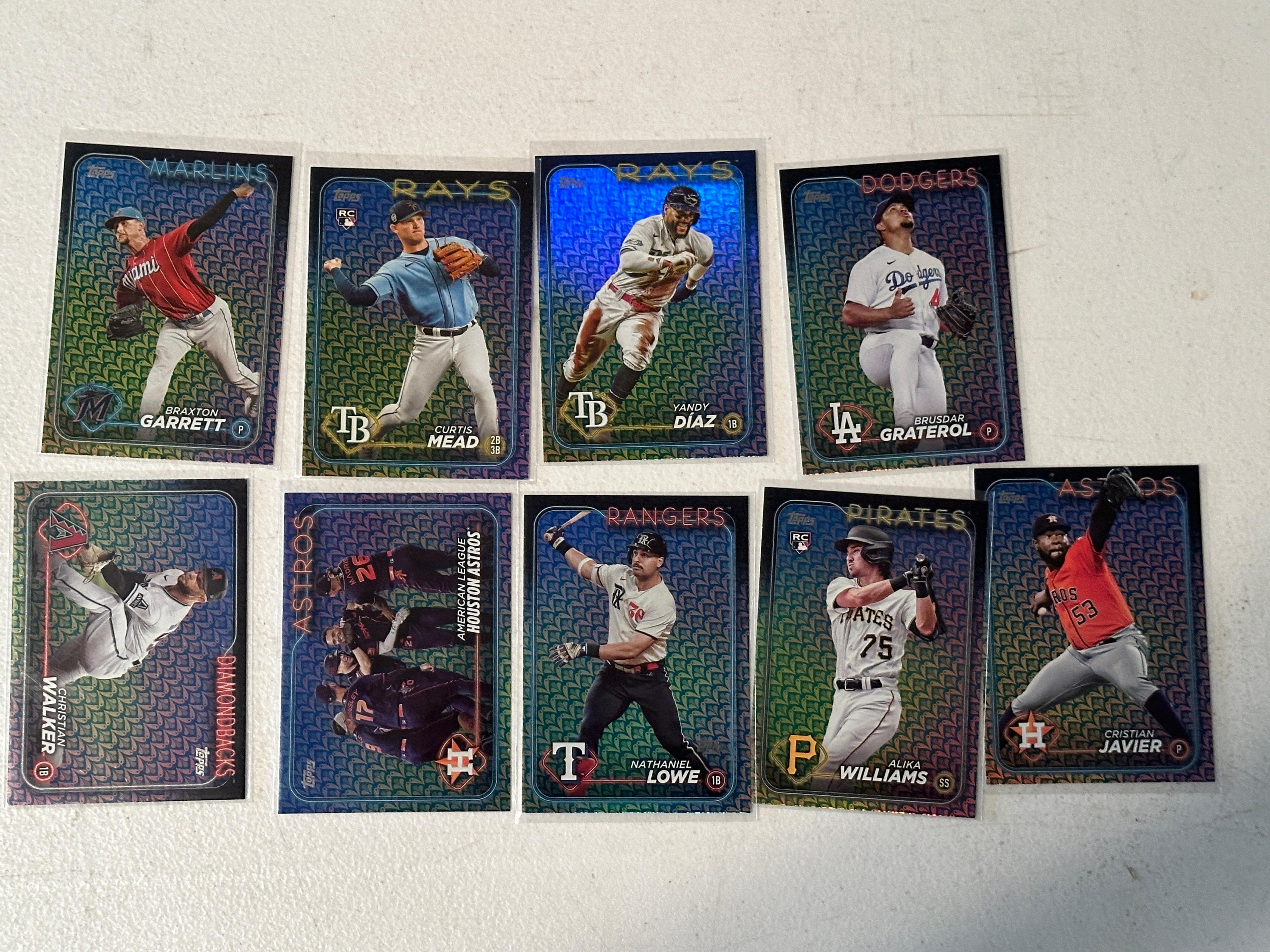 2024 Topps Holiday Parallel Lot of 9 - 2 Rookies
