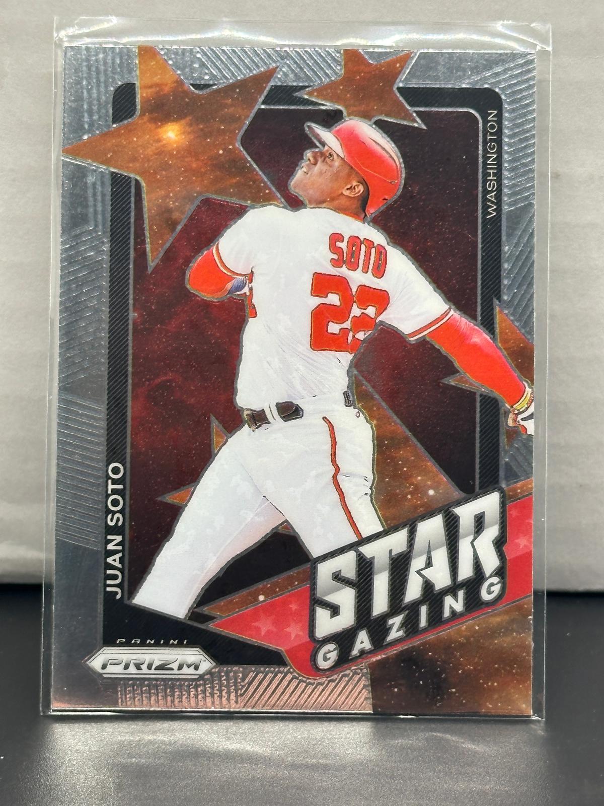 Juan Soto 2021 Panini Prizm Star Gazing Insert #SG5