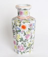 Chinese Floral Procelain Vase