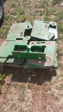 JOHN DEERE TRACTOR WEIGHTS