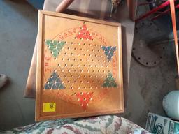 CHINESE CHECKER BOARD