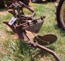 John Deere M 2 bottom plow