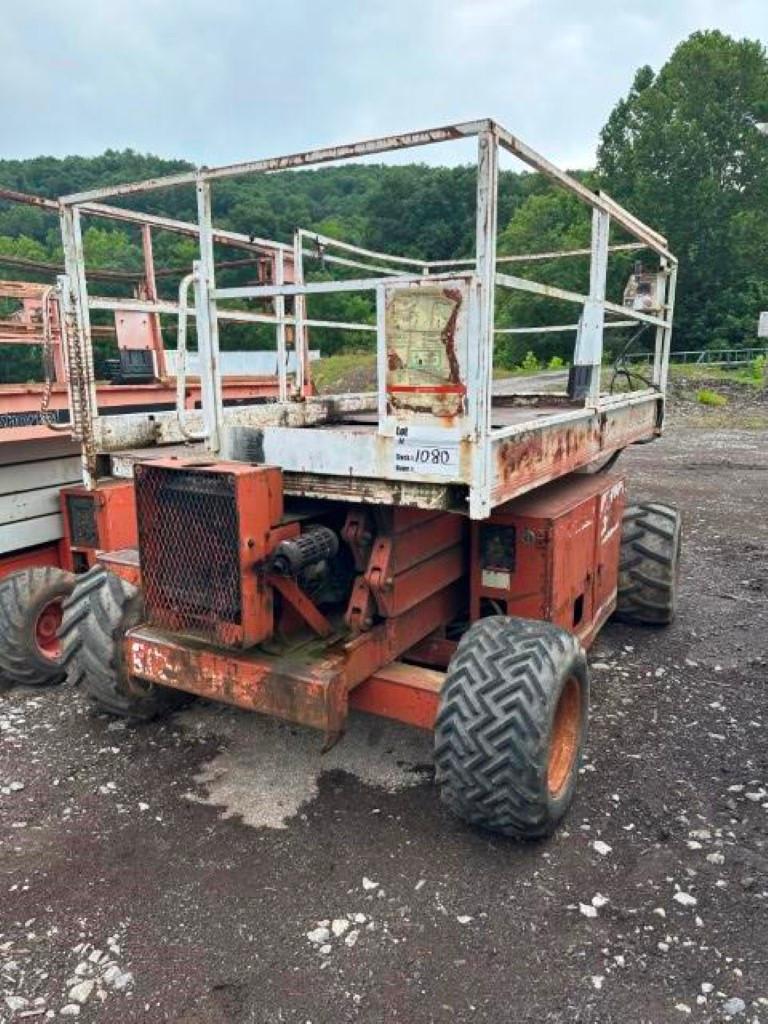 Snorkel 5000 Scissor Lift