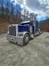 2008 Peterbilt 389 Ext Hood