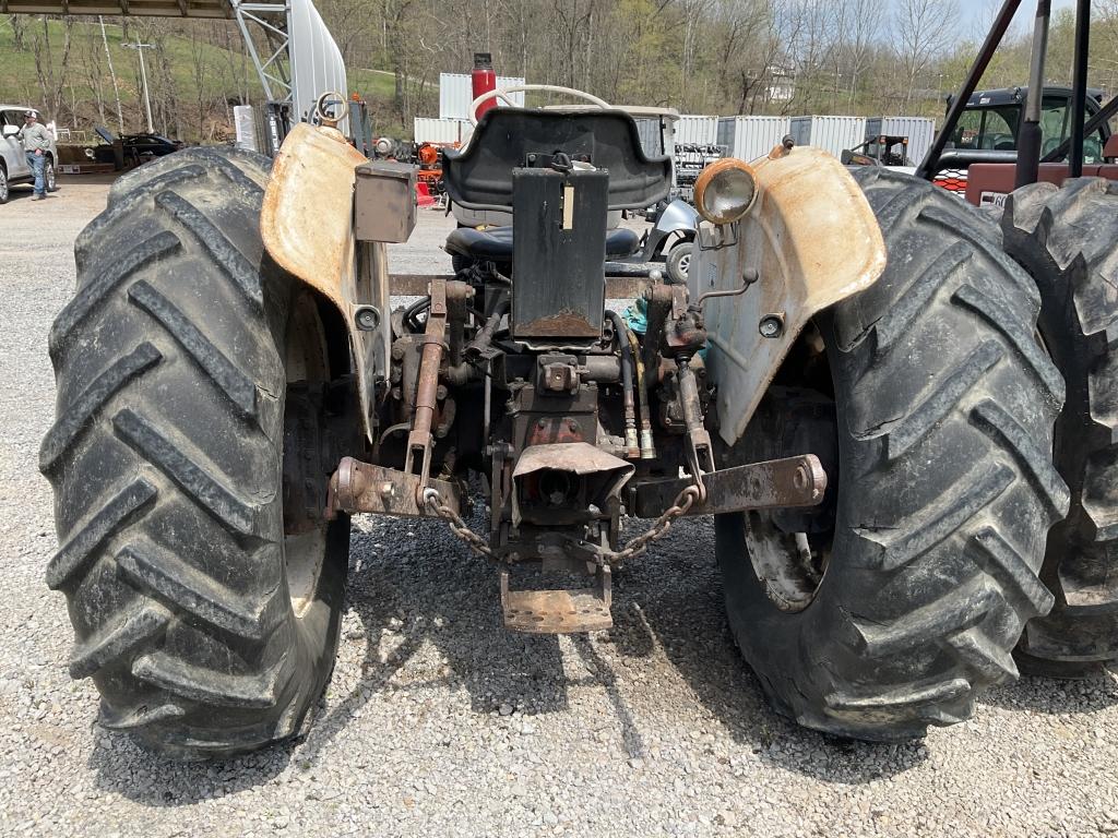 David Brown 990 Tractor